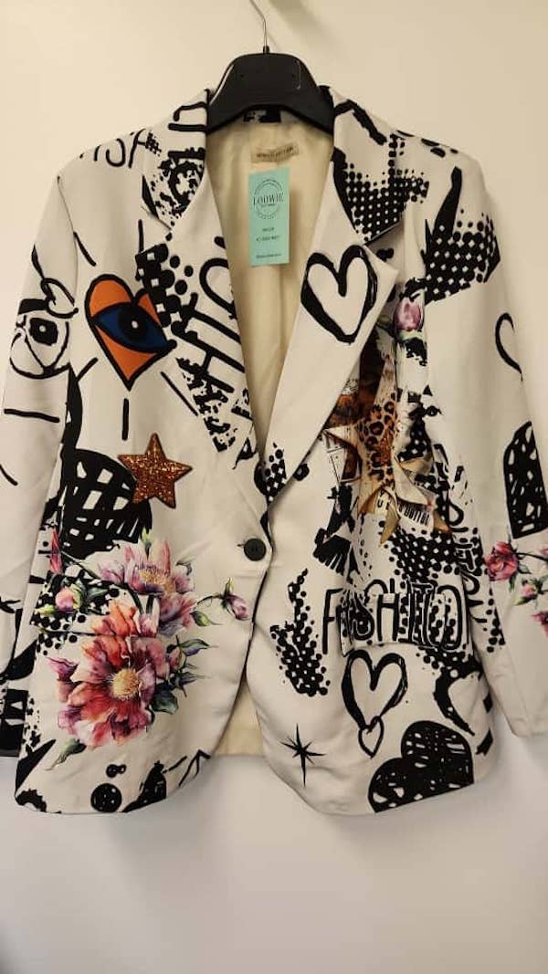 BLGF One Size Artistic Graffiti & Floral Print Blazer LOOWIE